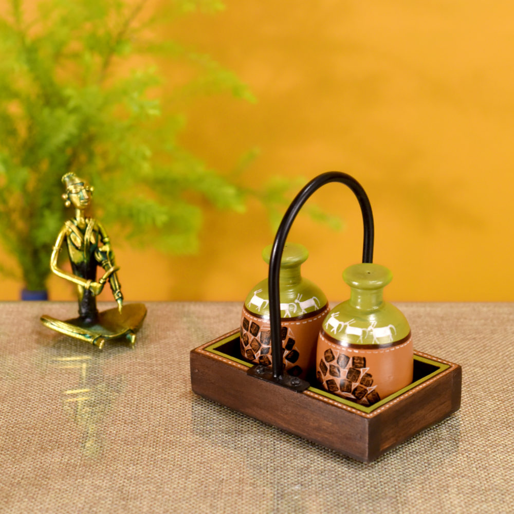 Moorni Asmi Earthen Salt n Pepper Shaker in Wood Tray