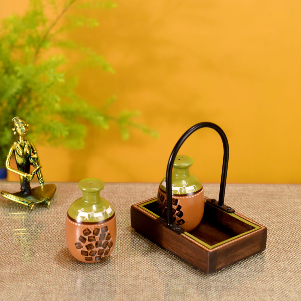 Moorni Asmi Earthen Salt n Pepper Shaker in Wood Tray