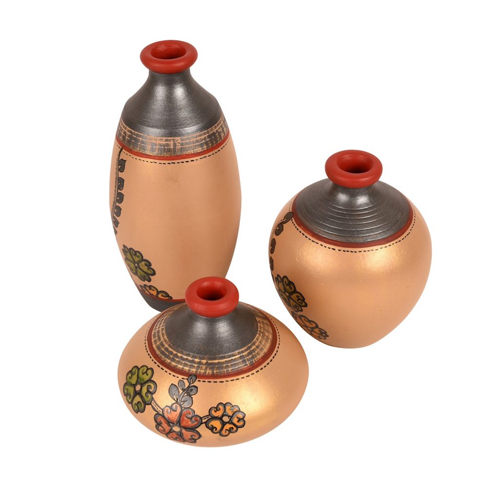 Moorni Vase Earthen Simmer Gold Madhubani (So3) 5/6/3.4