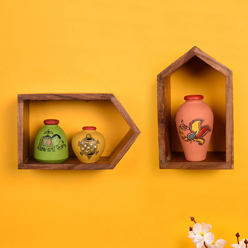 Moorni Wall Decor 2 Wooden Shelf & 3 Colored Pots Madhubani - (8x2.5x5 / 6x2.5x3.7 in)