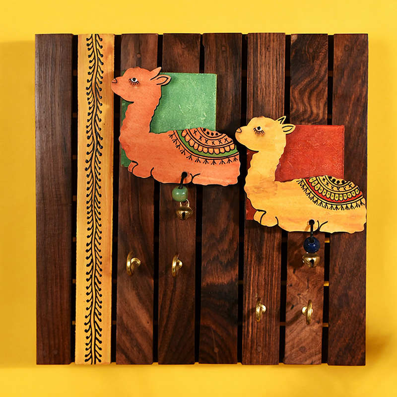 Moorni Key Holder Handcrafted Tribal Art Alpaca Theme 4 Keys - (8x1.5x8 in)