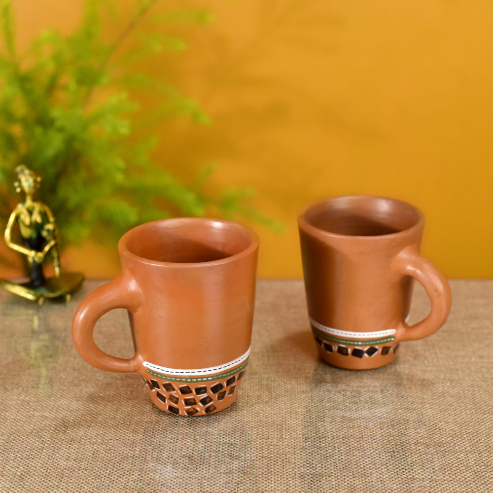 Moorni Knosh-4 Earthen Mugs with Tribal Motifs (Set of 2)