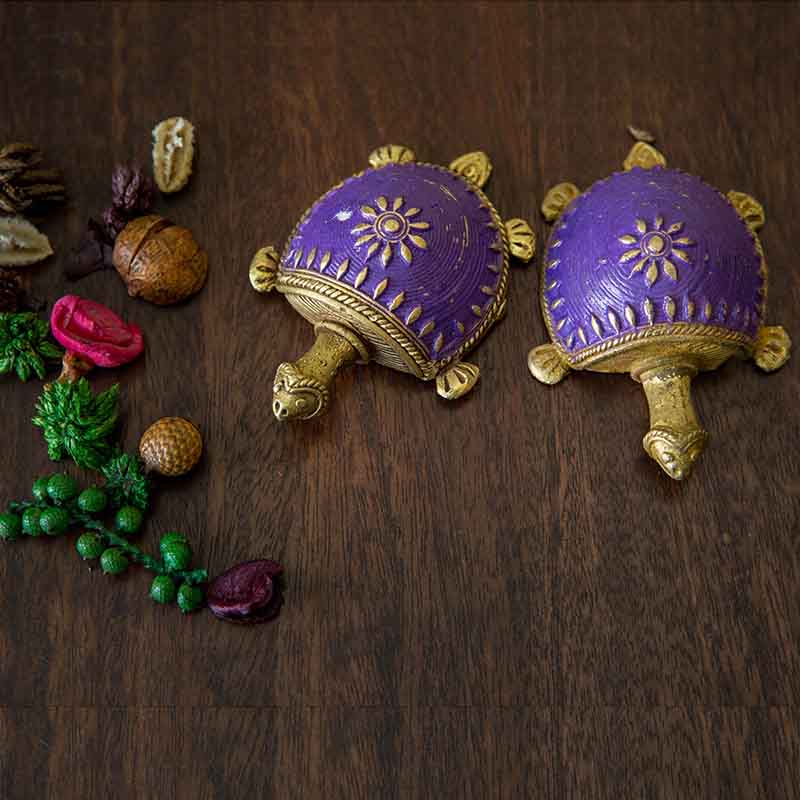 Olha-o Dhokra Tortoise Table Top Set - Different shades of Purple