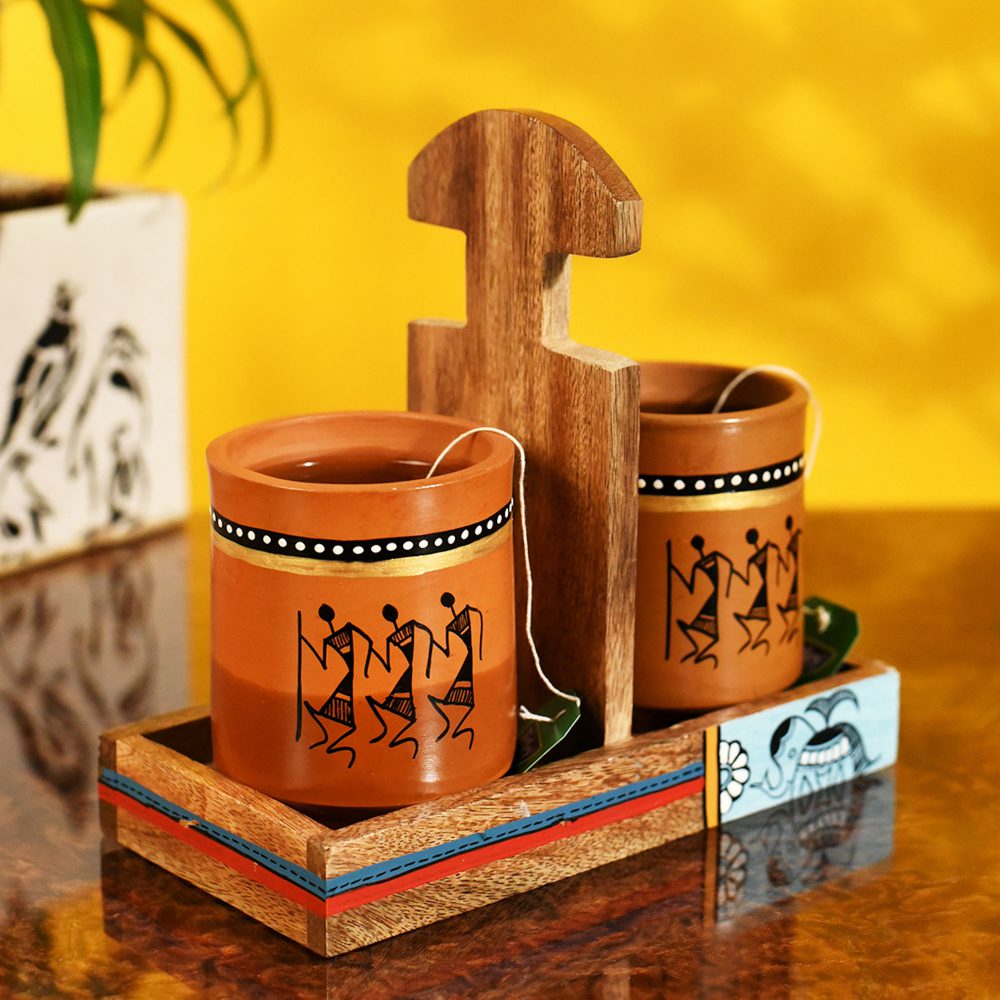 Moorni Cup Holder & 2 Earthen Mugs (Set of 3) (7x3.3x7)