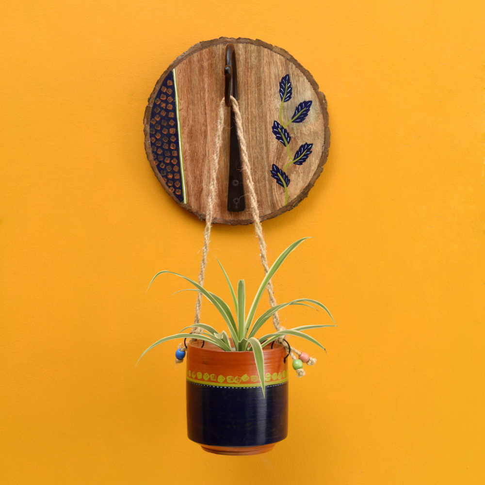 Moorni Blue-Brown Earthen Planter on Round Wooden Hook