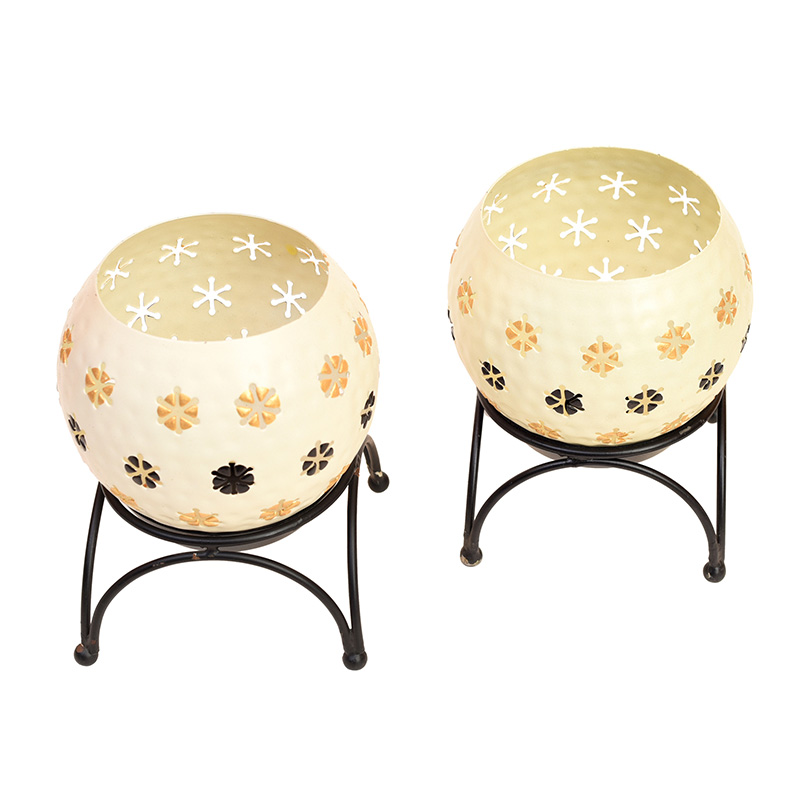 Moorni White Polka Tealights (Set of 2) with Metal Stands